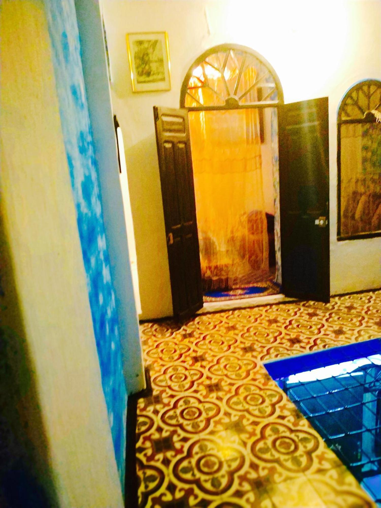 Casa Malek Hotel เชฟชาอูน ภายนอก รูปภาพ